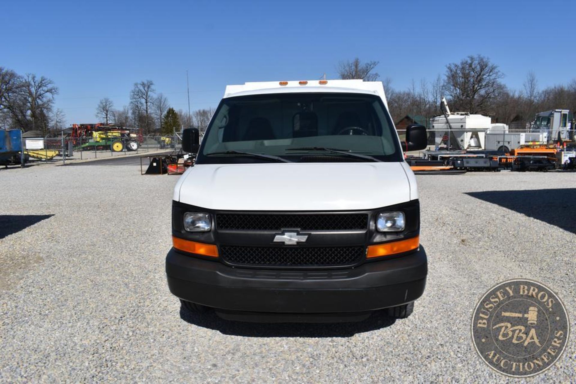 2006 CHEVROLET EXPRESS 3500 25952 - Image 4 of 57