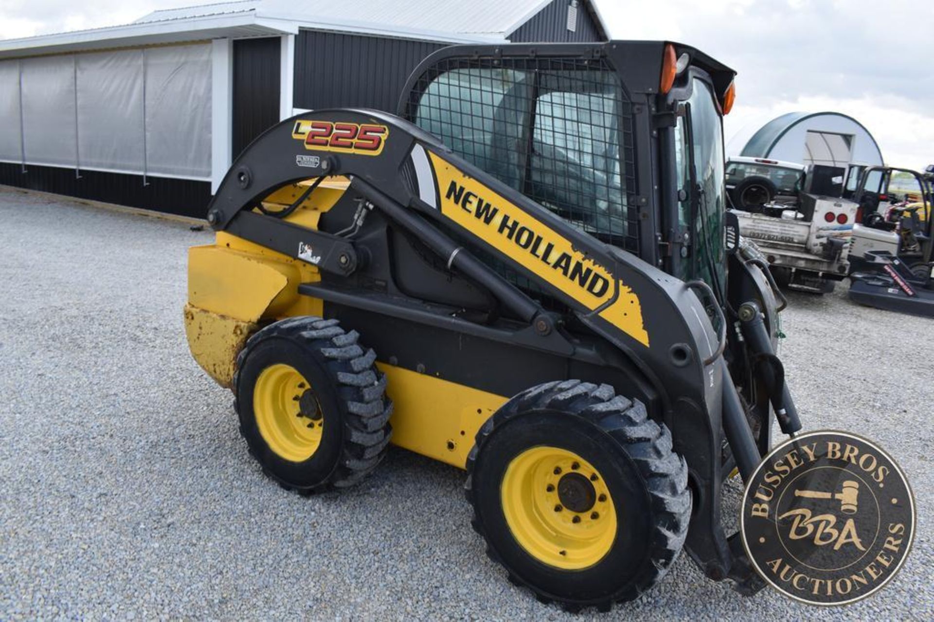 2014 NEW HOLLAND L225 26242 - Image 33 of 57