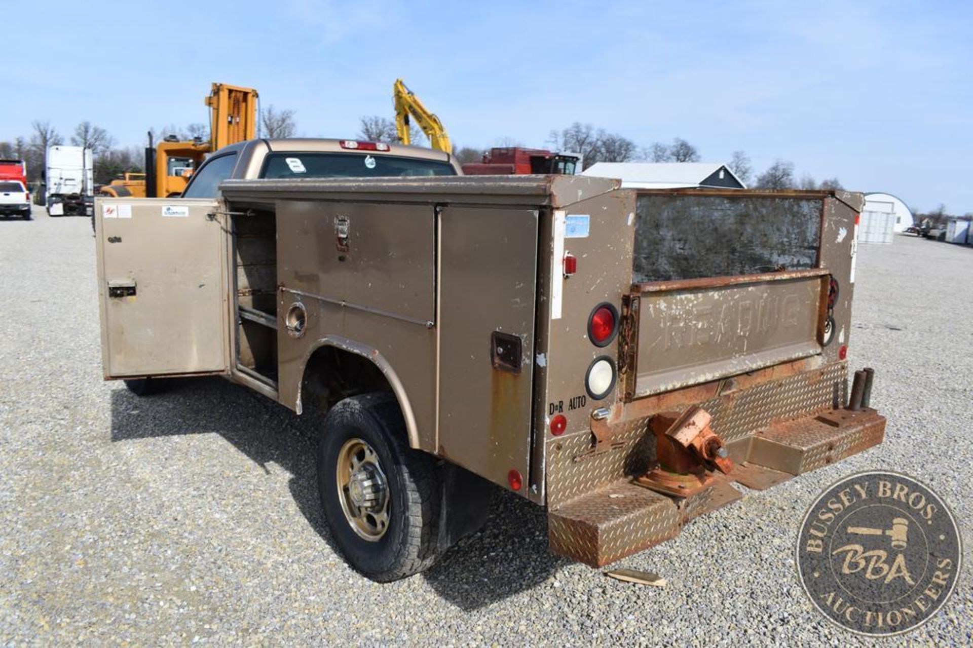 2001 CHEVROLET 2500HD 25998 - Image 22 of 38