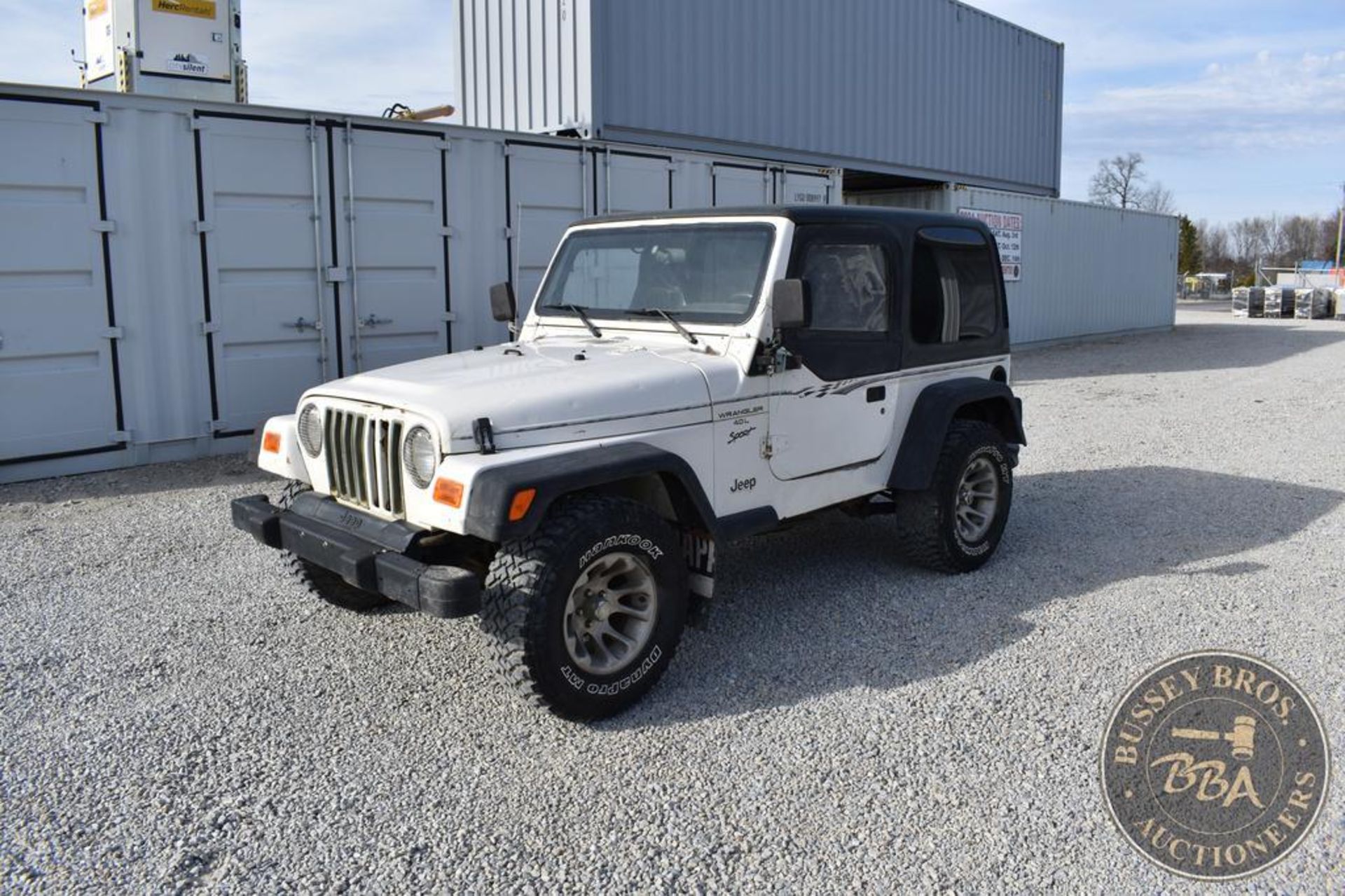 2001 JEEP WRANGLER SPORT 26026 - Image 3 of 49