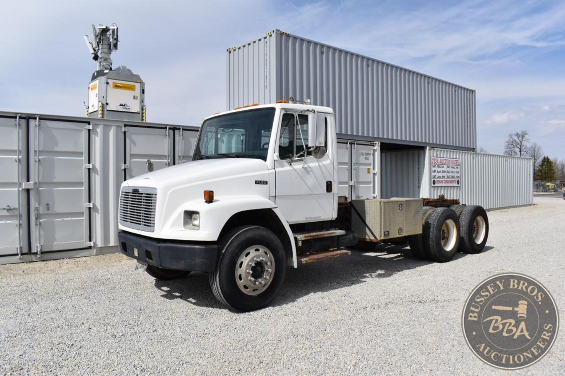 2003 FREIGHTLINER FL80 26011 - Image 2 of 65