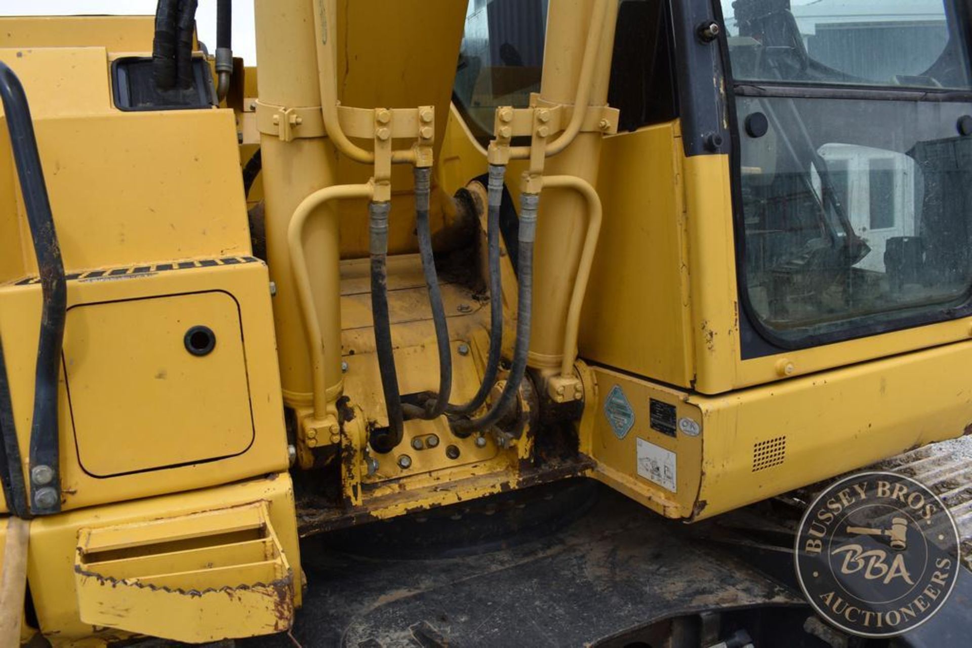 KOMATSU PC138US LC-8 26082 - Image 14 of 75