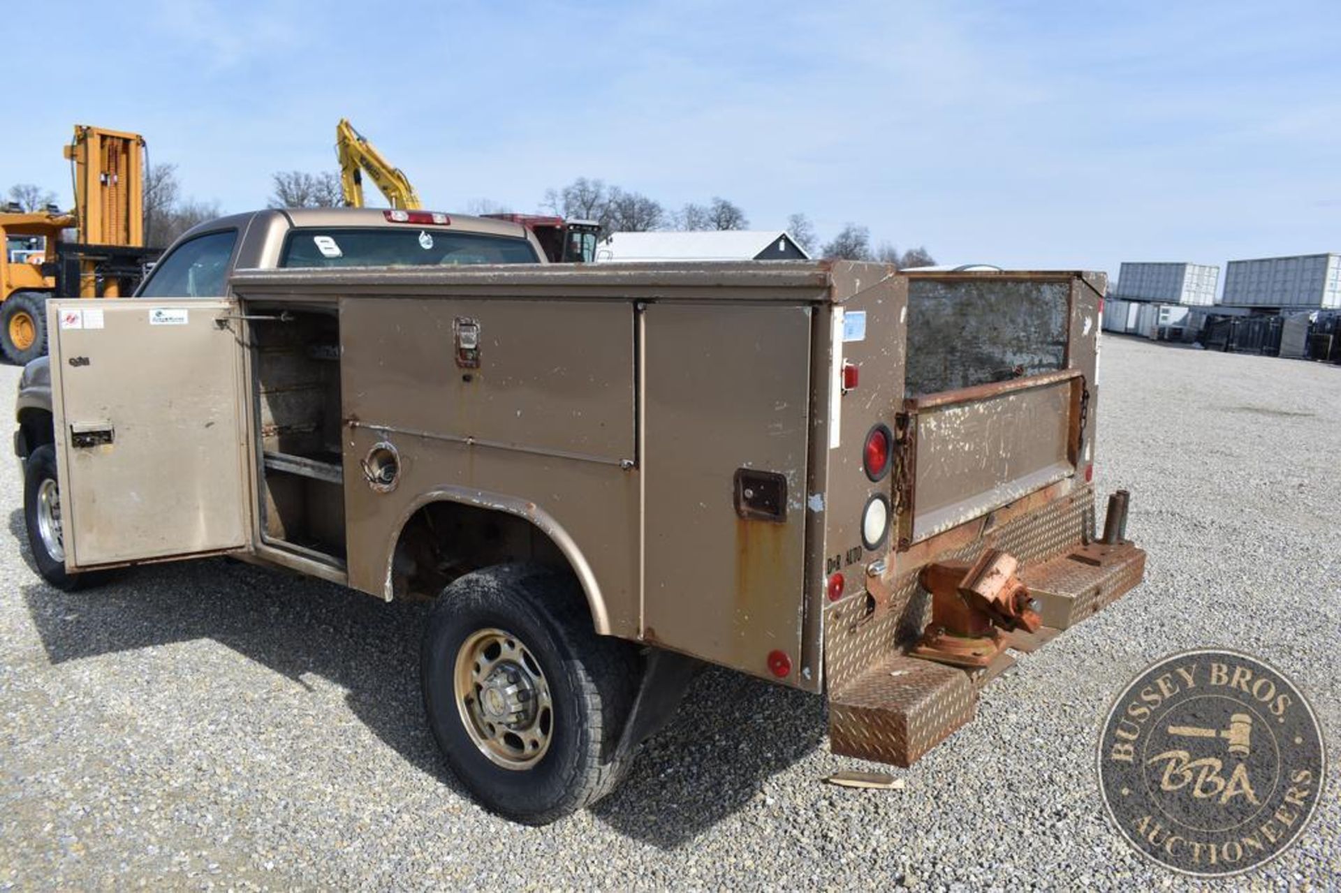 2001 CHEVROLET 2500HD 25998 - Image 23 of 38