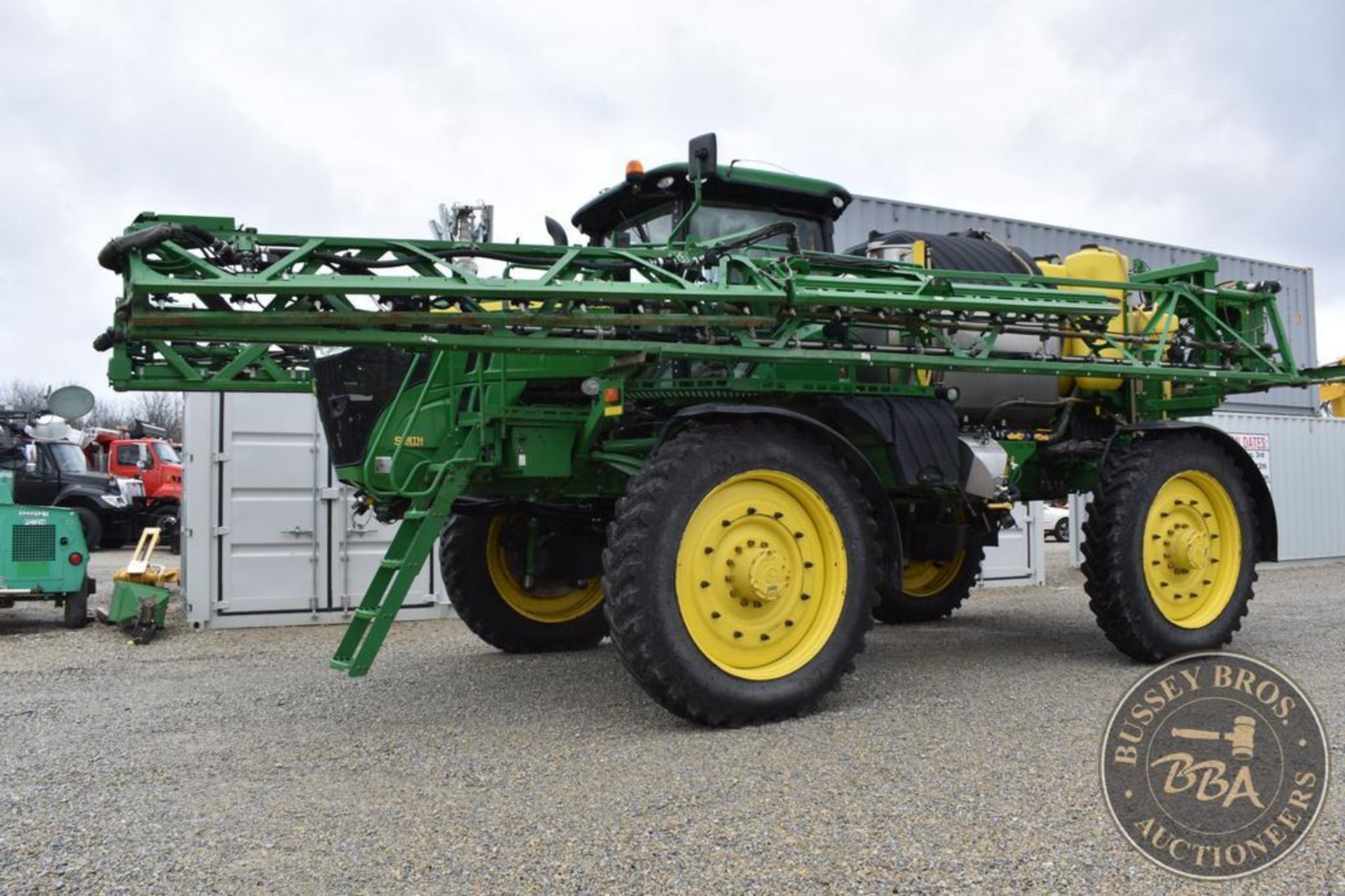 2016 JOHN DEERE R4045 26085 - Image 18 of 51