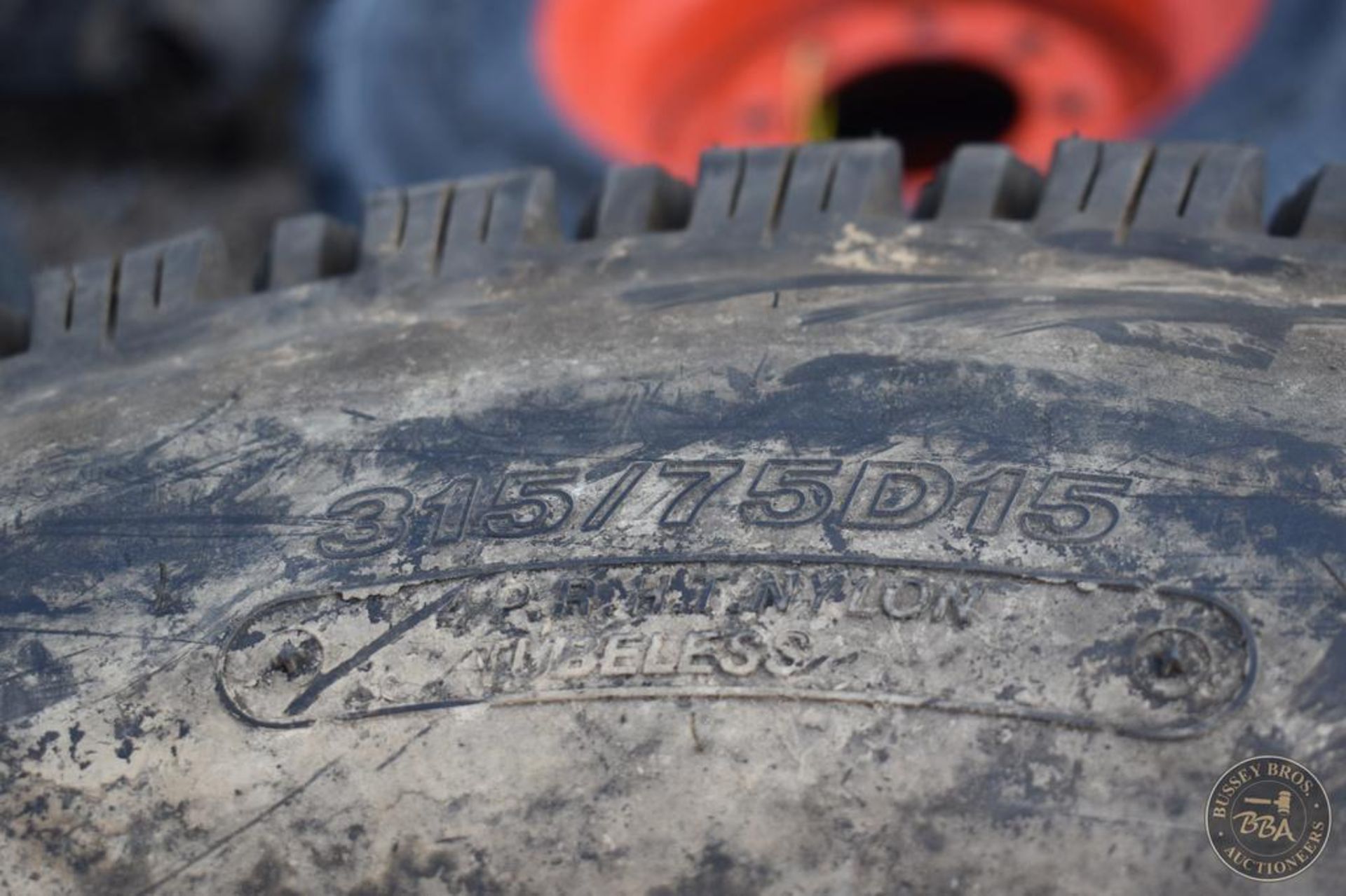 Tires GATOR RIMS AND TIRES 27147 - Image 9 of 12