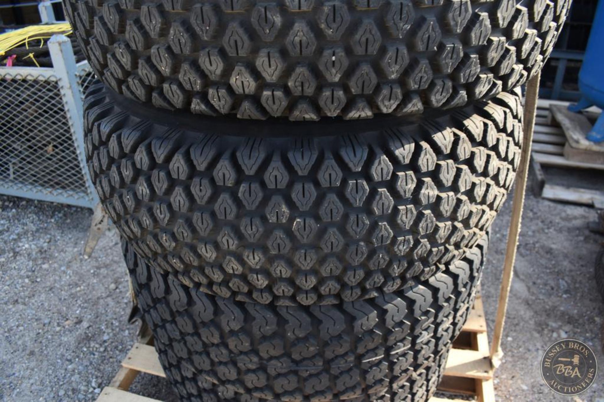 Tires GATOR RIMS AND TIRES 27147 - Bild 11 aus 12