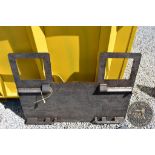 Hitch KIT CONTAINERS SKID STEER WELDABLE PLATE 27293
