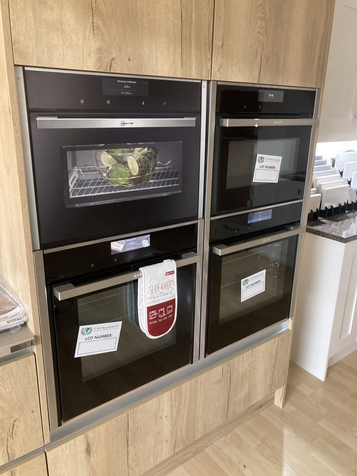 Cashmere and oak kitchen display with appliances - Image 11 of 21