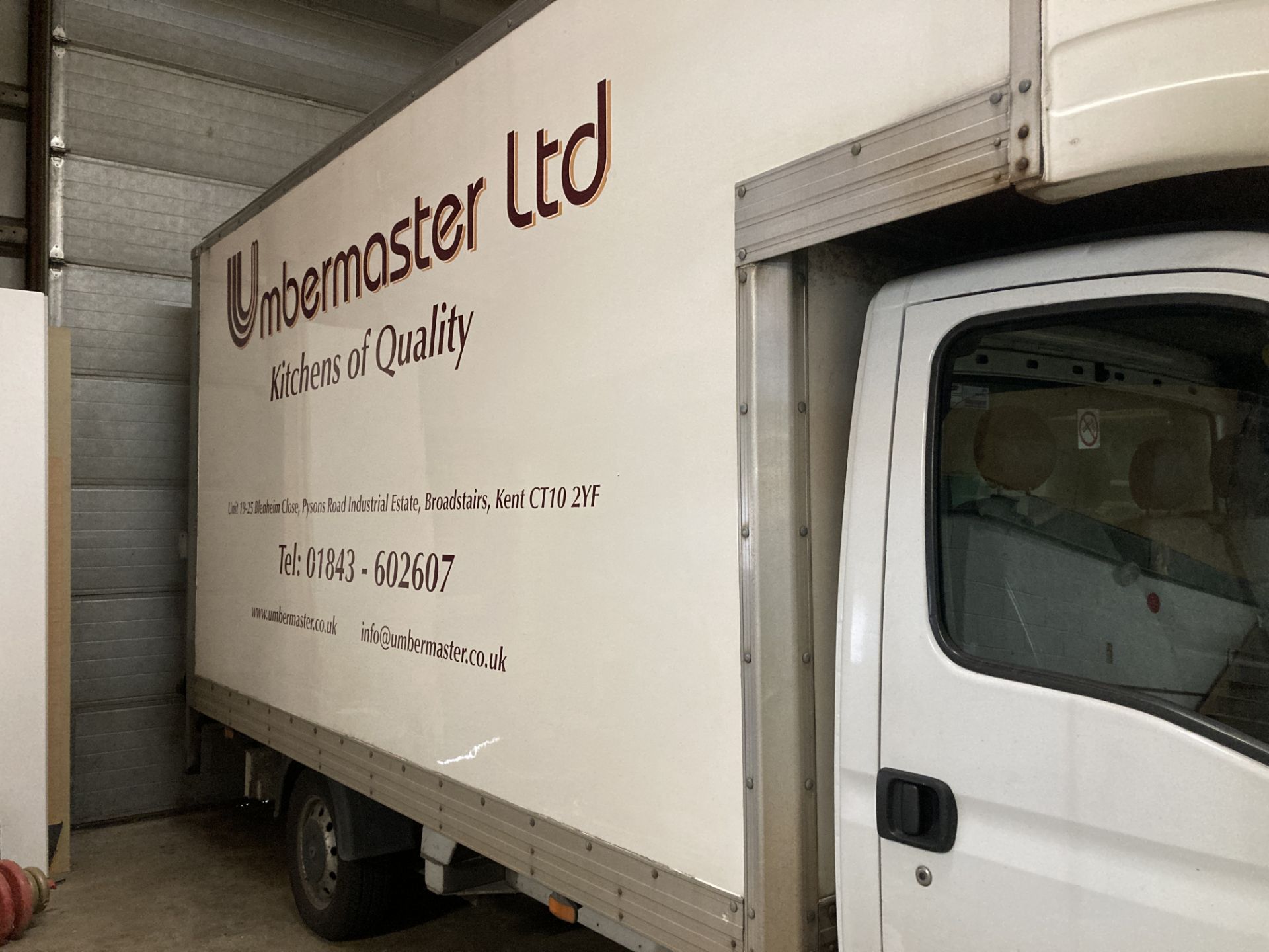 Renault Master 120.35 DCI LWB diesel low roof Luton van registration GN57 AMO with tail lift - Image 19 of 34