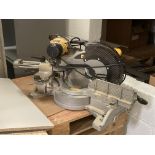 DeWalt DW718-GB mitre saw