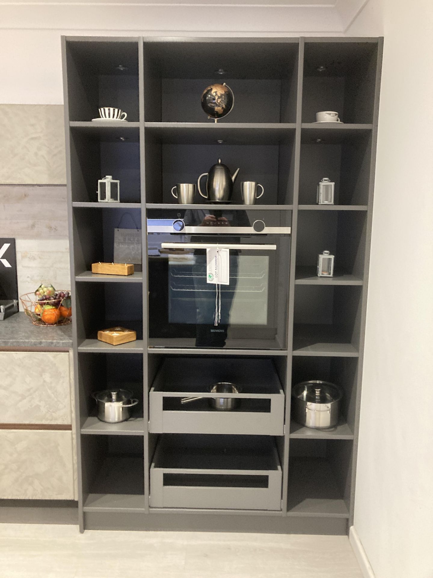 Concrete and graphite open section kitchen display with appliances - Image 8 of 11