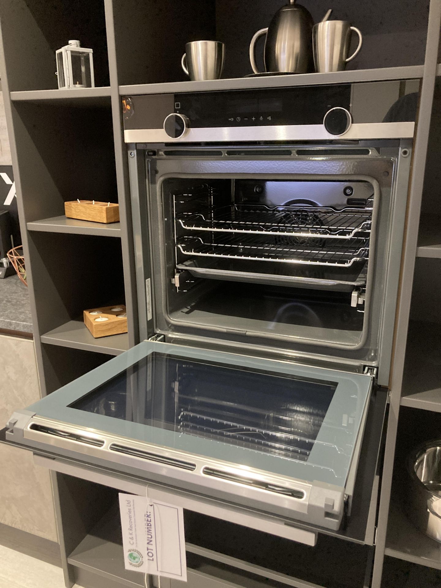 Concrete and graphite open section kitchen display with appliances - Image 10 of 11