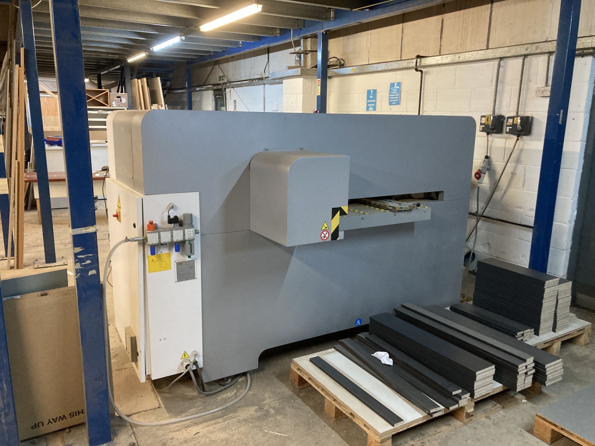 Vitap Point K2 CNC machining centre (2015) - Image 4 of 17