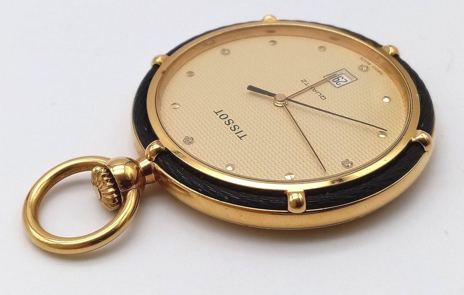 A Tissot Gold Plated Pocket/Pendant Watch. 42mm diameter. Gilded dial with date window. Quartz - Bild 3 aus 7
