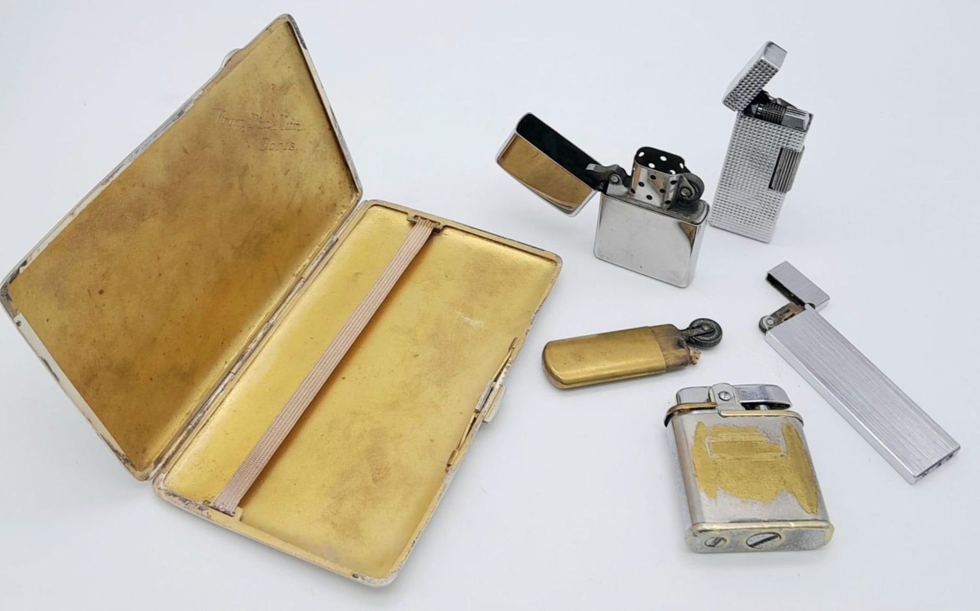 5 VINTAGE LIGHTERS TO INCLUDE A ZIPPO AND AN ARMY ISSUE PETROL LIGHTER PLUS A 1940'S CIGARETTE - Image 2 of 5