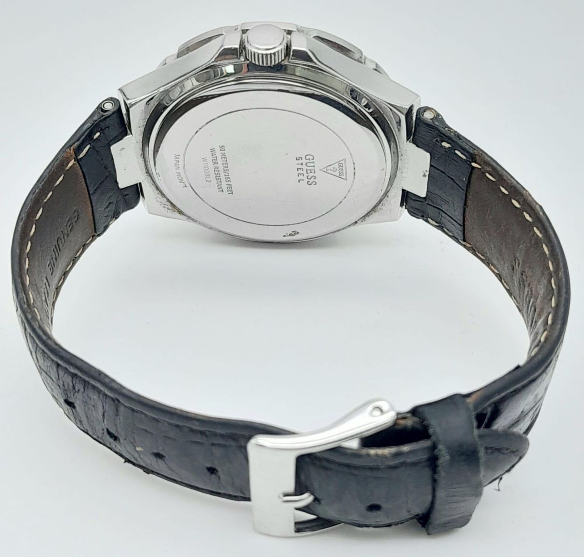 A Unisex Clear Stone Set Bezel Watch by Guess. 42mm Including Crown. Full Working Order. In - Bild 5 aus 9