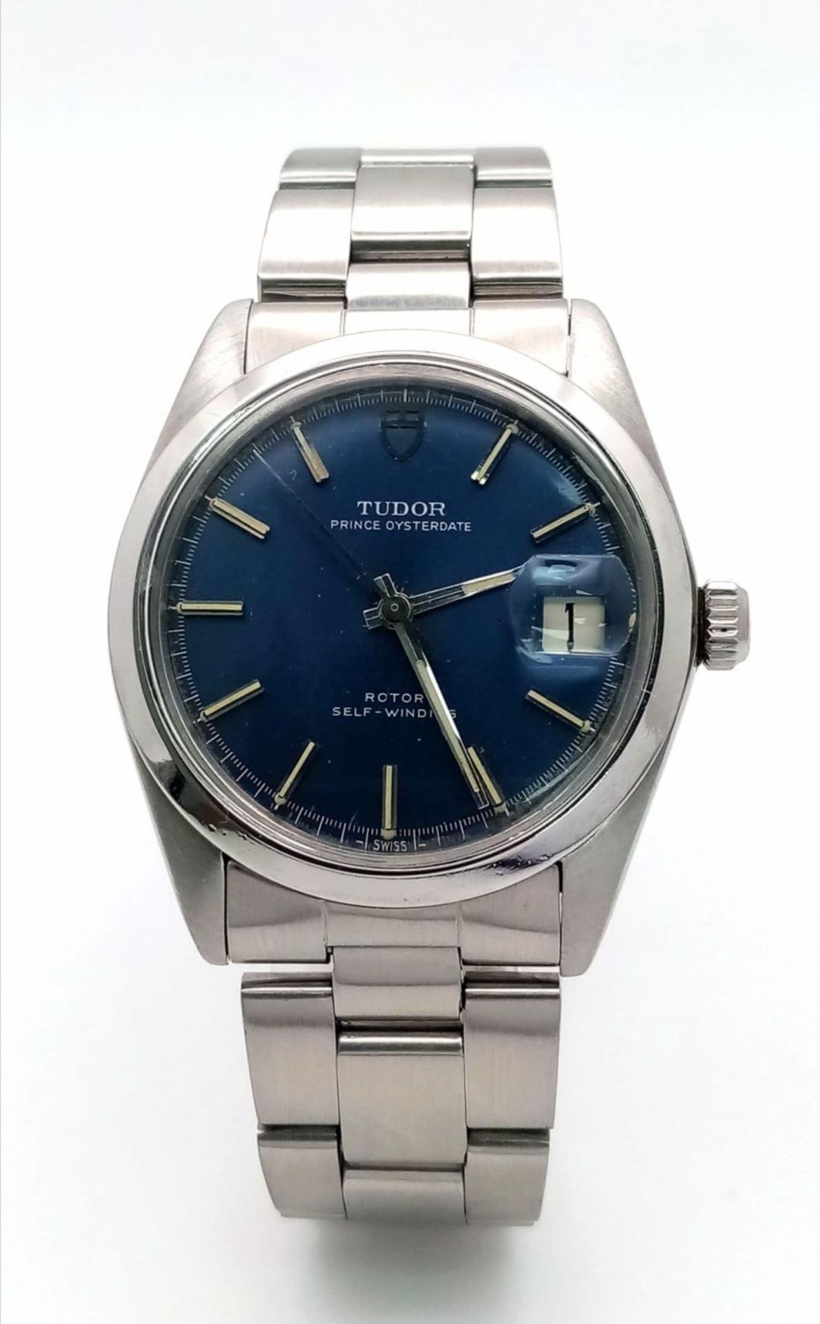 AN IMMACULATE TUDOR "PRINCE OYSTERDATE" AUTOMATIC STAINLESS STEL WATCH (ROLEX CASE AND STRAP) WITH