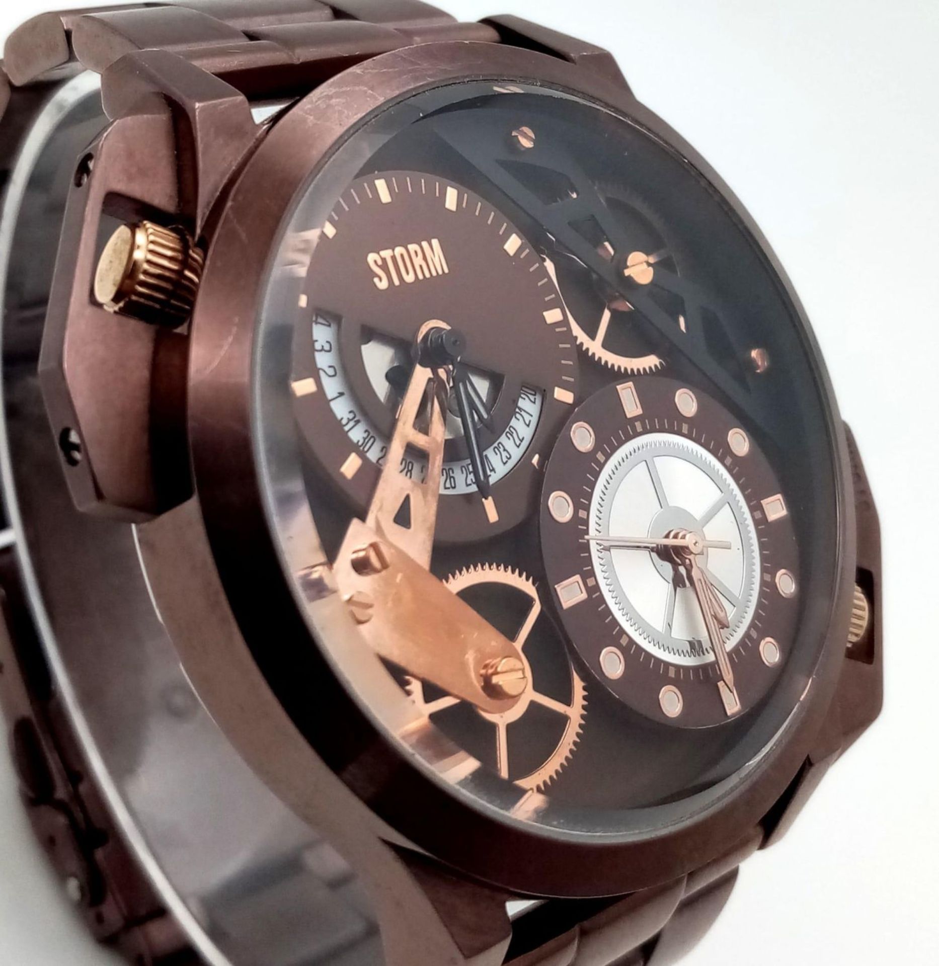 An Ex Display, Menâ€™s Dual Time Bronze Tone Quartz Watch by Storm. Replacement Batteries Fitted - Bild 3 aus 7