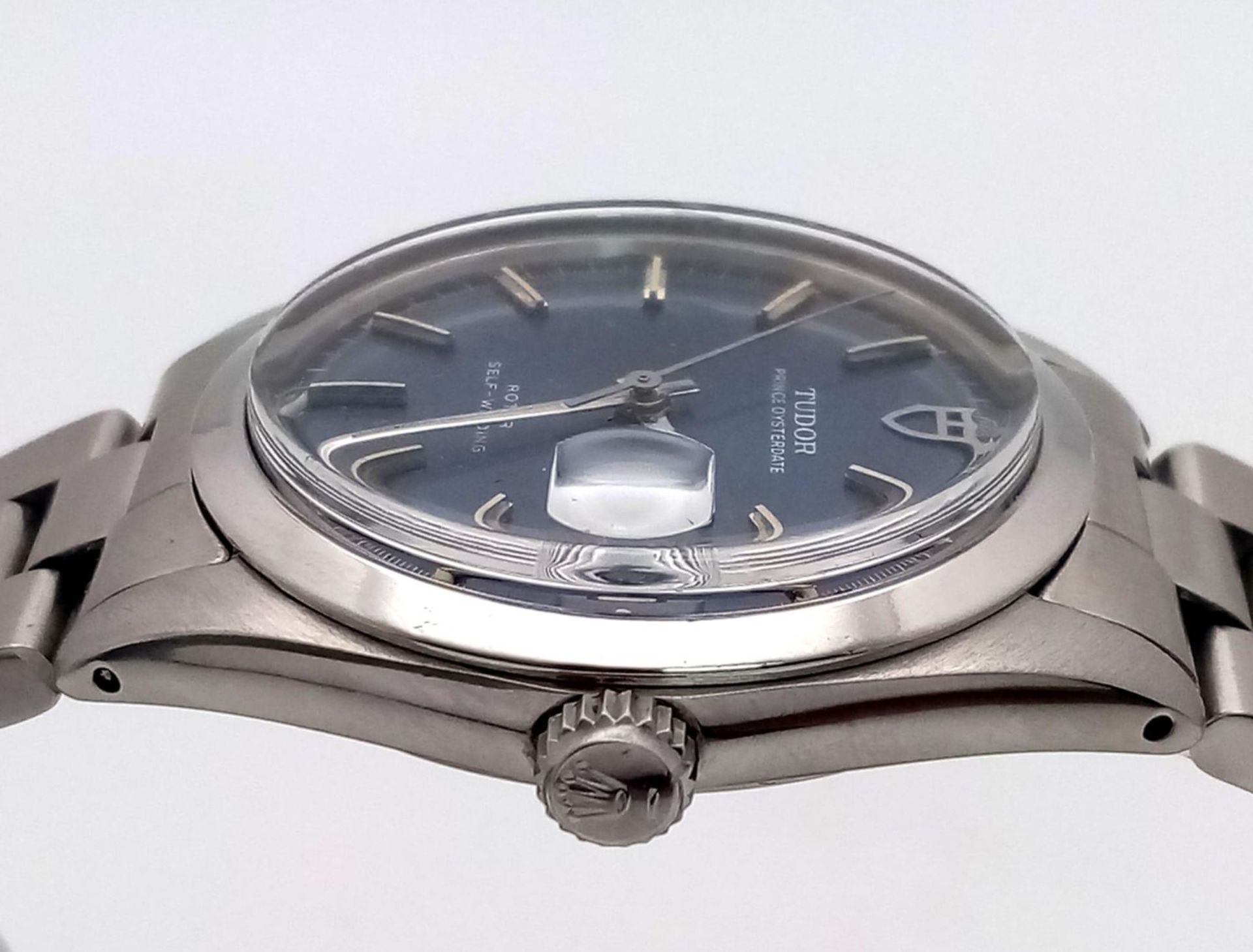 AN IMMACULATE TUDOR "PRINCE OYSTERDATE" AUTOMATIC STAINLESS STEL WATCH (ROLEX CASE AND STRAP) WITH - Bild 4 aus 7