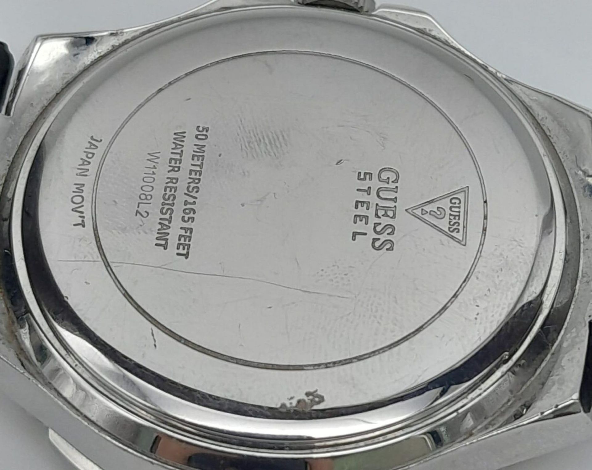 A Unisex Clear Stone Set Bezel Watch by Guess. 42mm Including Crown. Full Working Order. In - Bild 6 aus 9