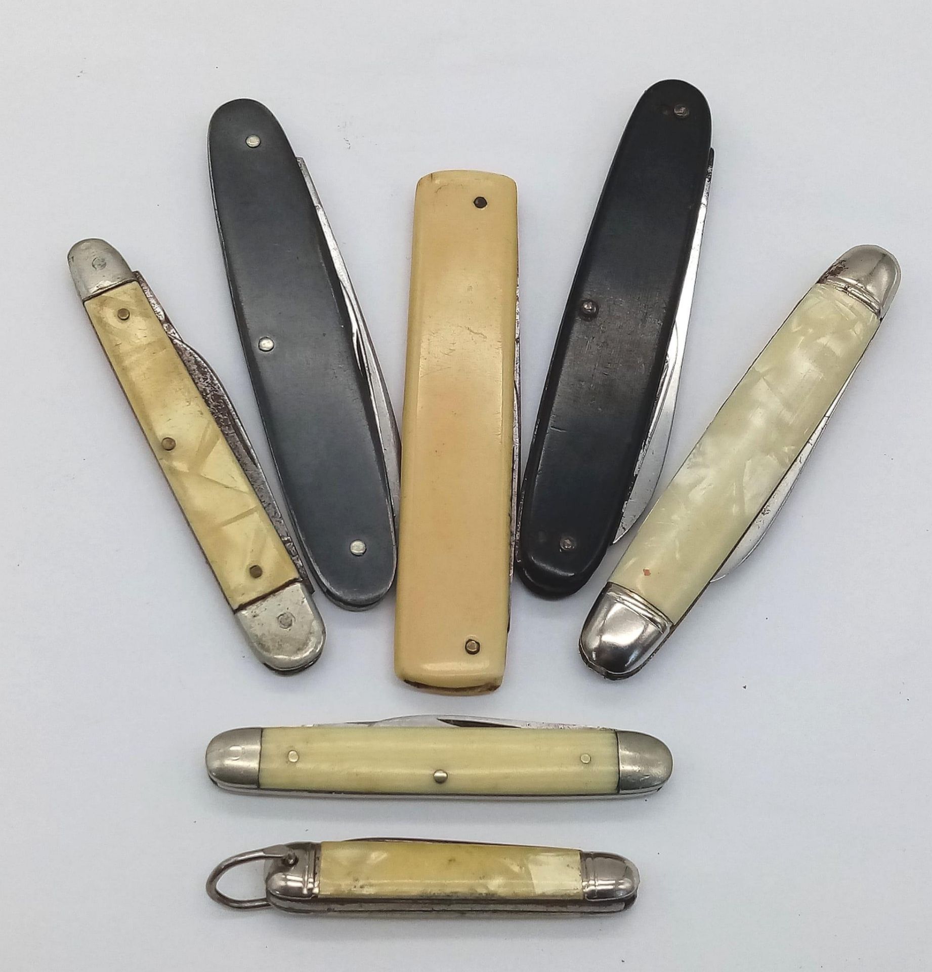 A Selection of Seven Vintage Pen Knives. a/f. - Image 4 of 6