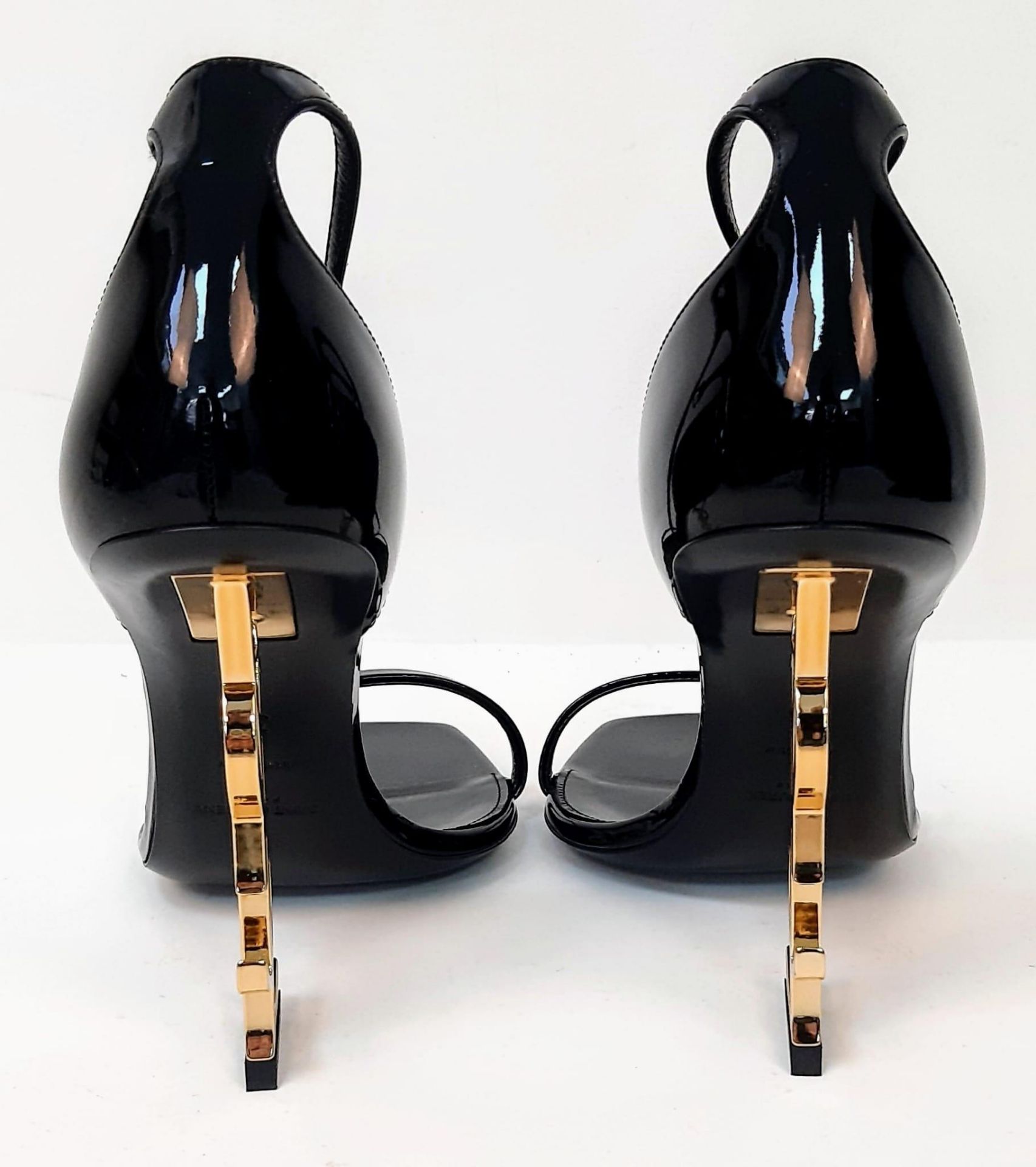 A PAIR OF NEW AND UNWORN YVES SAINT LAUREN "OPYUM" YSL HEEL COCKTAIL SHOES IN SIZE 6 UK . 39 - Image 4 of 11