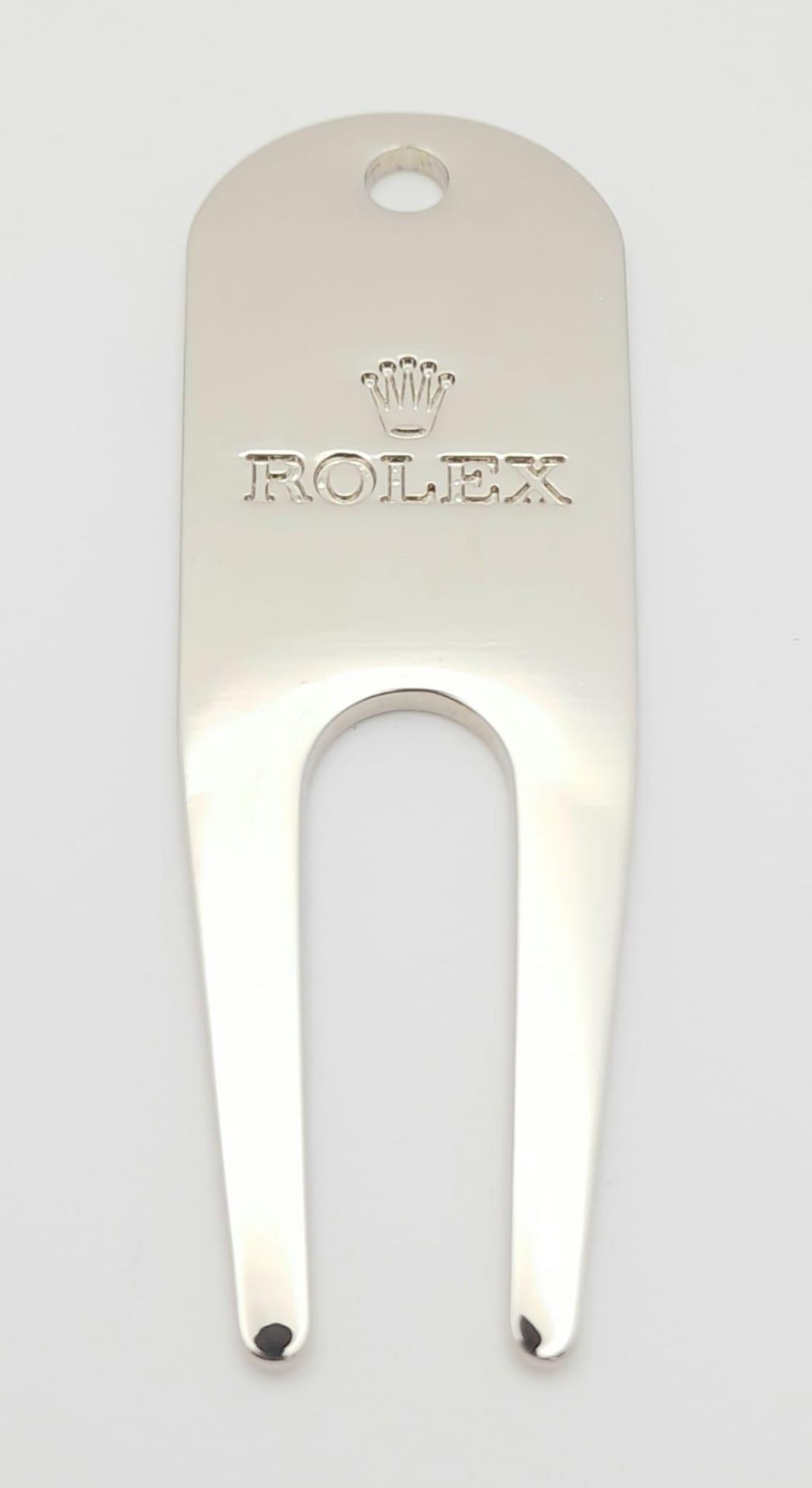A Rolex Branded Putting Green Divot Repair Tool. Comes with a keyring attachment. In as new - Bild 2 aus 3