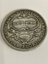 1927 Australian SILVER HOUSE of PARLIAMENT FLORIN. Very fine/extra fine condition. A high grade coin