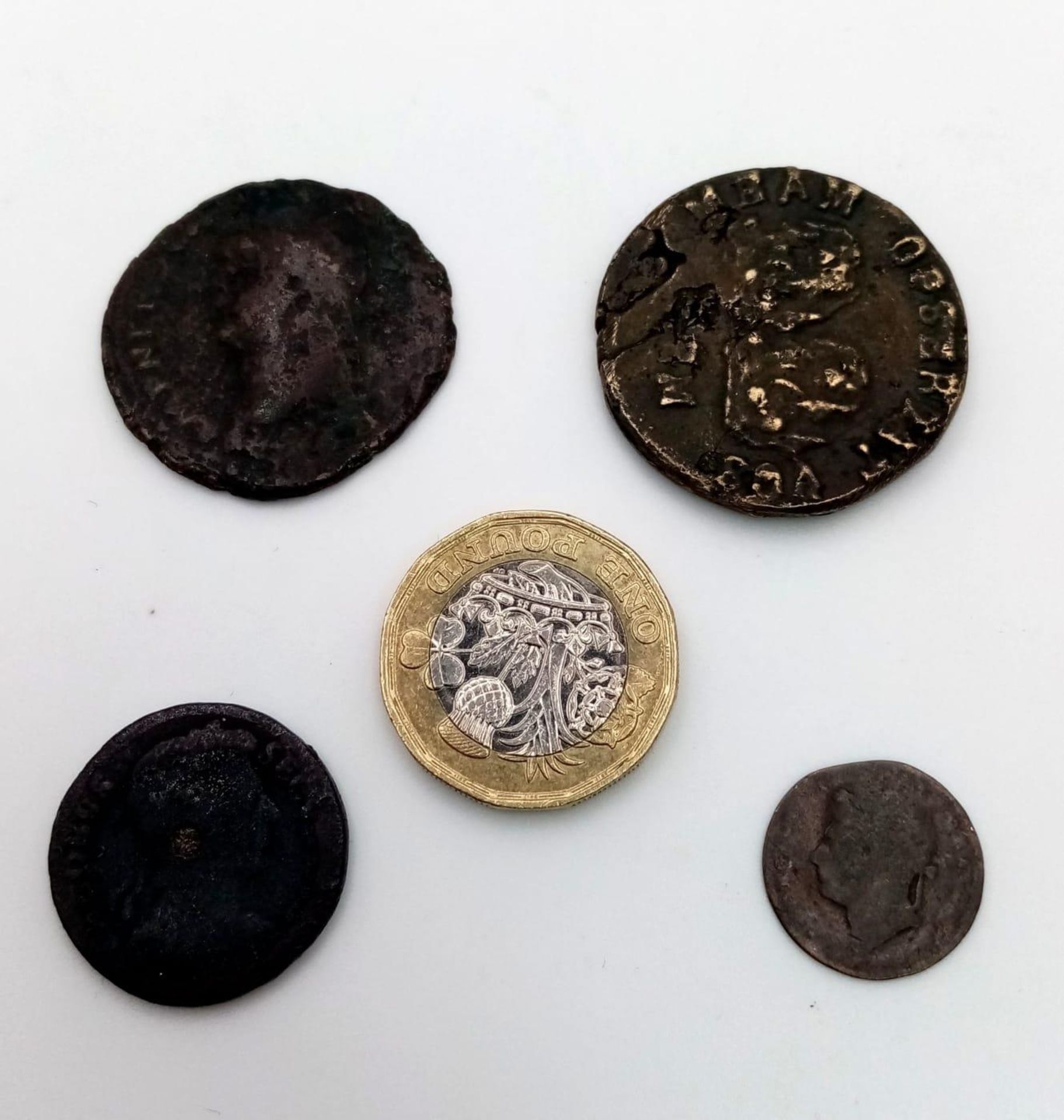 2 x Roman coins - 1 x Nero, 1x Denarius PLUS 2 smaller copper ancient coins. Four coins in total. - Bild 2 aus 2