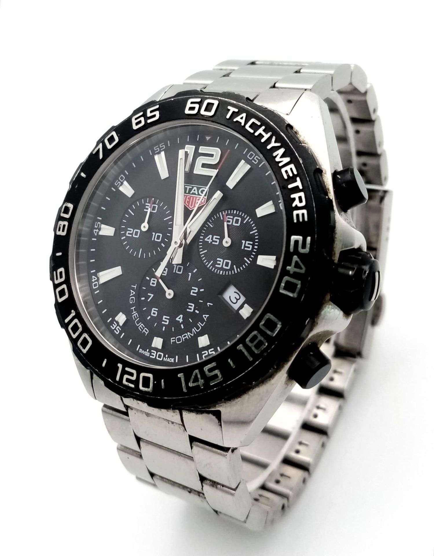 A Tag Heuer Formula Chronograph Gents Watch. Stainless steel bracelet and case - 43mm. Black dial
