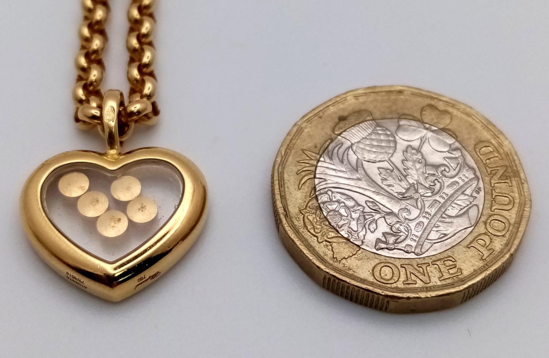 A Chopard 18K Yellow Gold and Floating Diamond Heart Pendant on an 18K Yellow Gold Belcher Link - Bild 6 aus 7
