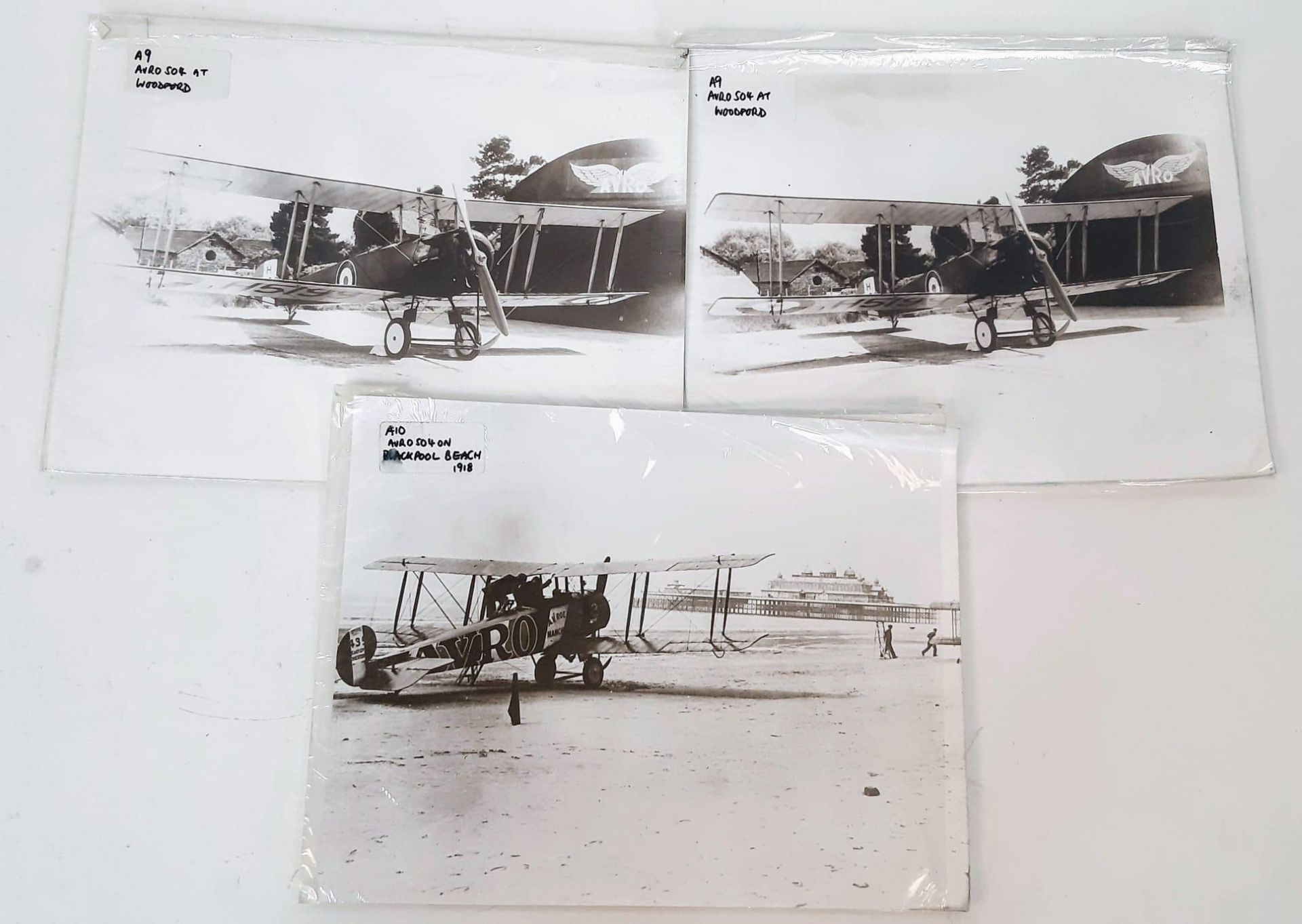 Seven Editions of The Post WW2 Pied Piper Magazine, three antique photographs of British - Bild 5 aus 5