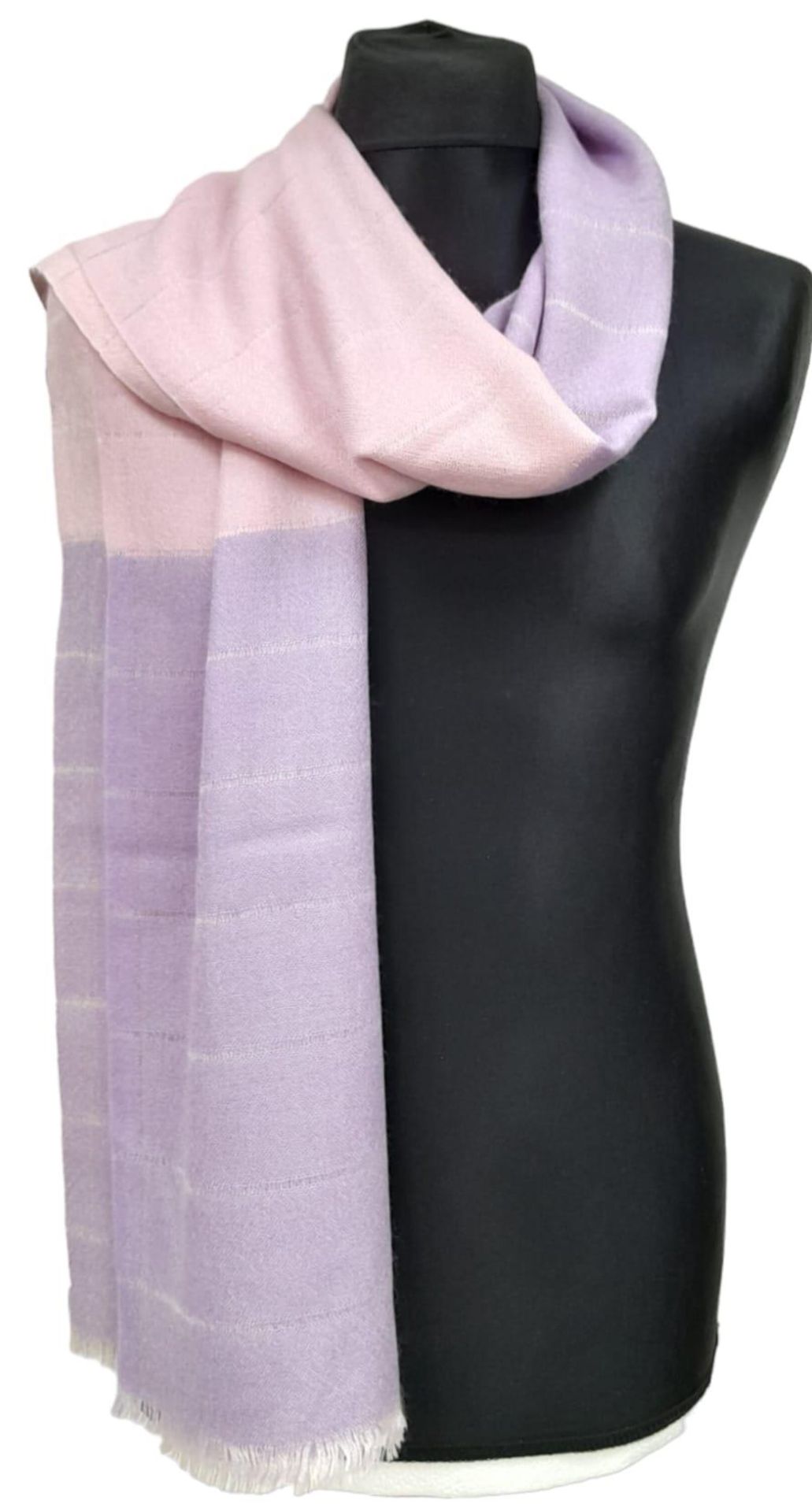 Three Italian Loro Cashmere Scarves. Beautiful shades of colour. 95cm x 74cm. Good condition. Ref: - Image 3 of 6