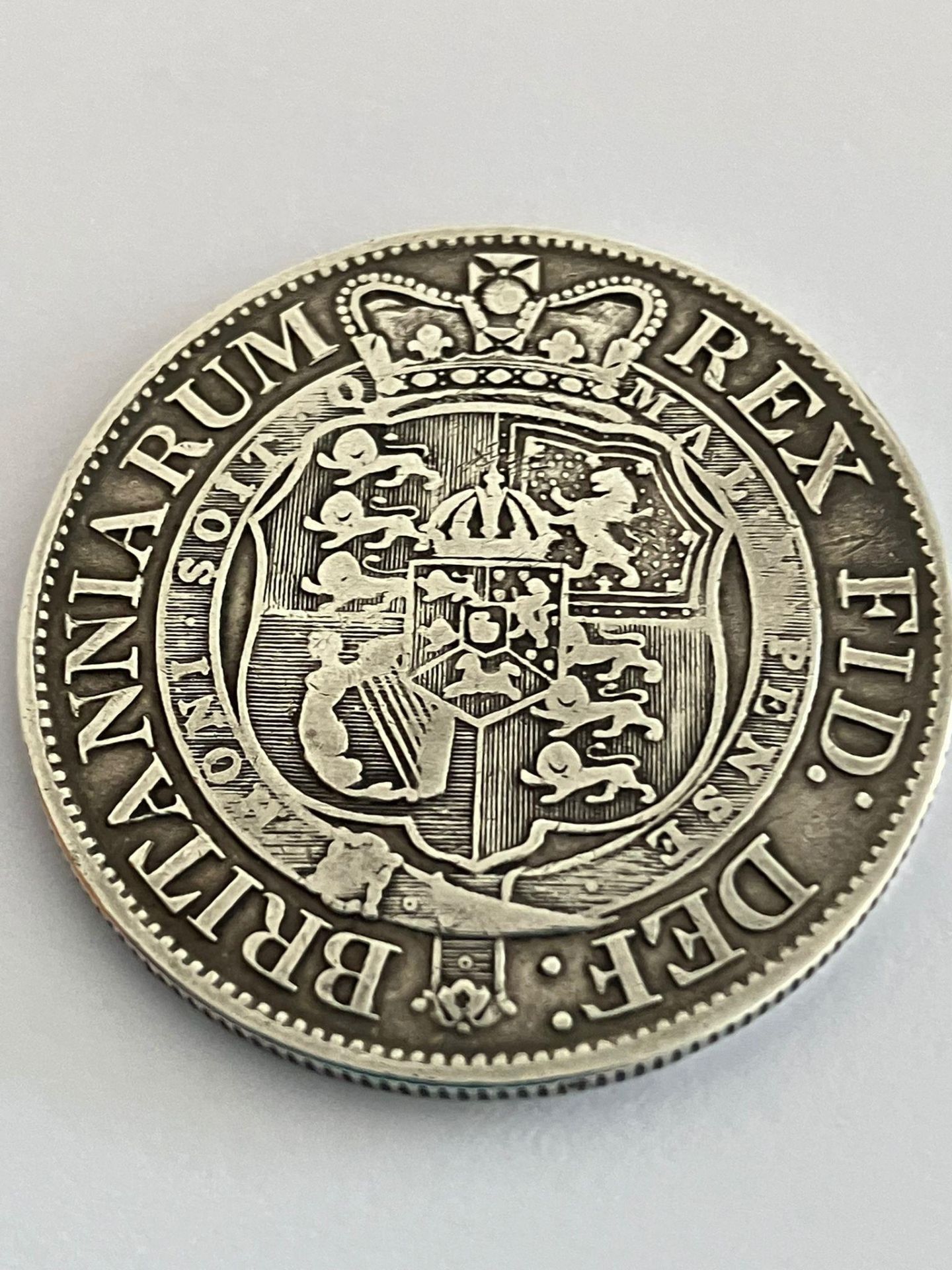 GEORGE III SILVER HALF CROWN 1819 in Very/extra fine condition. No spotting or shading. A high grade - Bild 2 aus 2