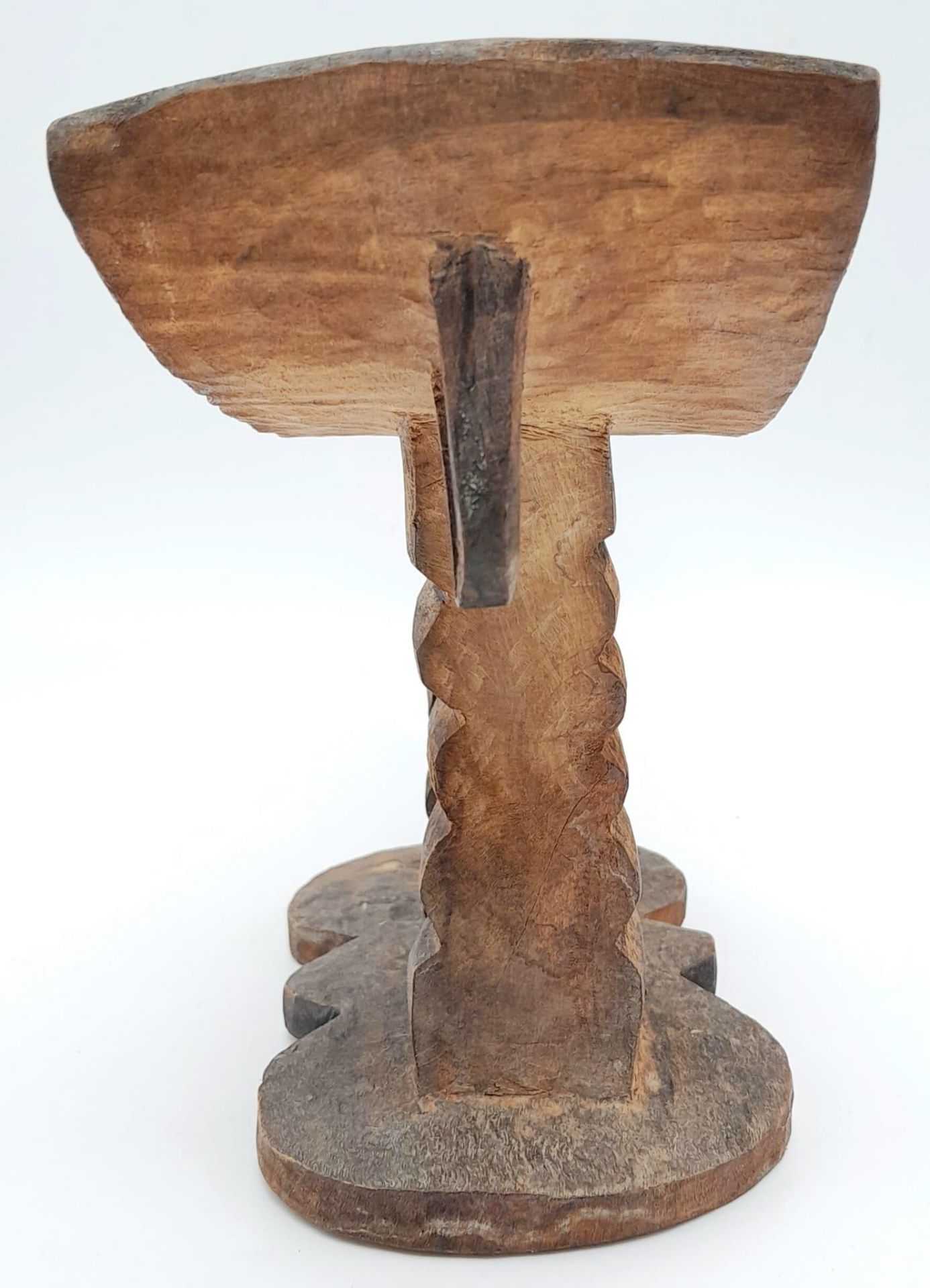 An Rare and Unique Antique Hand Carved Oriental Hard Wood Head Rest. 25cm Wide - Image 3 of 4