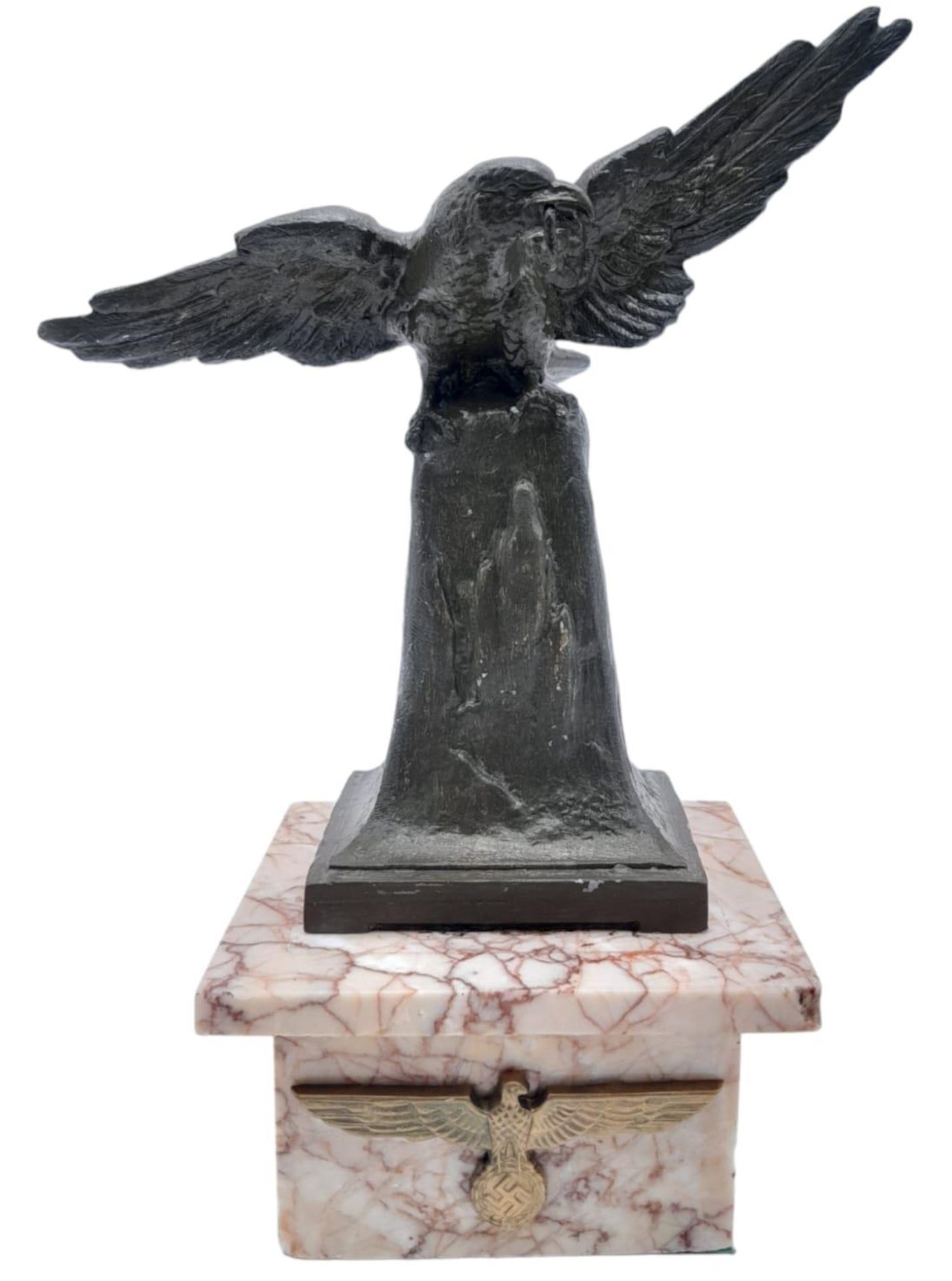 Late War German Spelter Eagle with an Iron Cross 2nd Class and Cap Badge. - Bild 2 aus 5