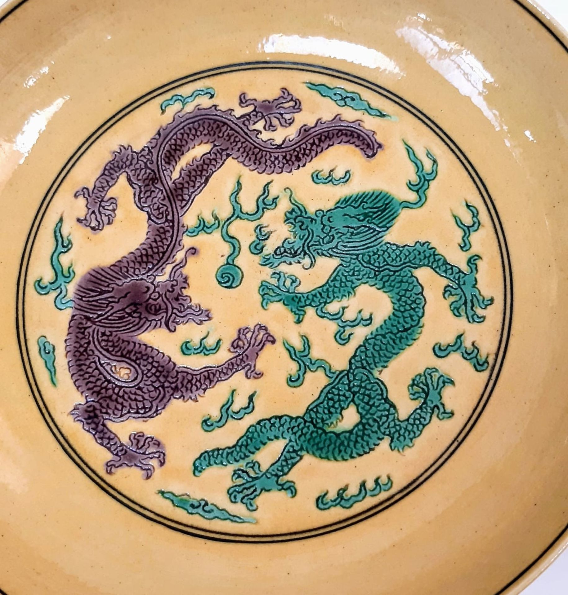 A pair of stunning Chinese Porcelain Sauce Bowls. A rare find with such rich colours, these sauce - Image 8 of 12