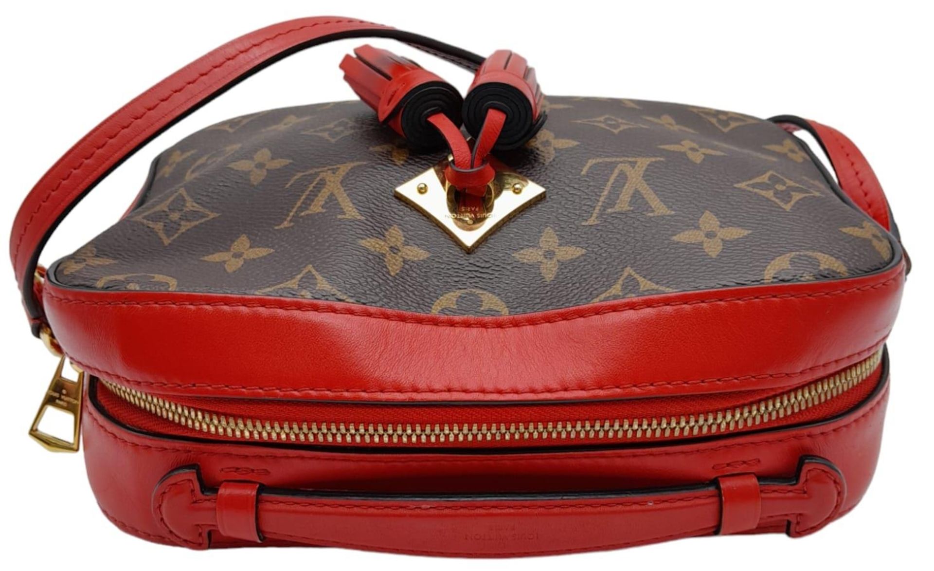 A Louis Vuitton Saintonge shoulder bag, classic monogram canvas with red leather exterior and - Image 5 of 9