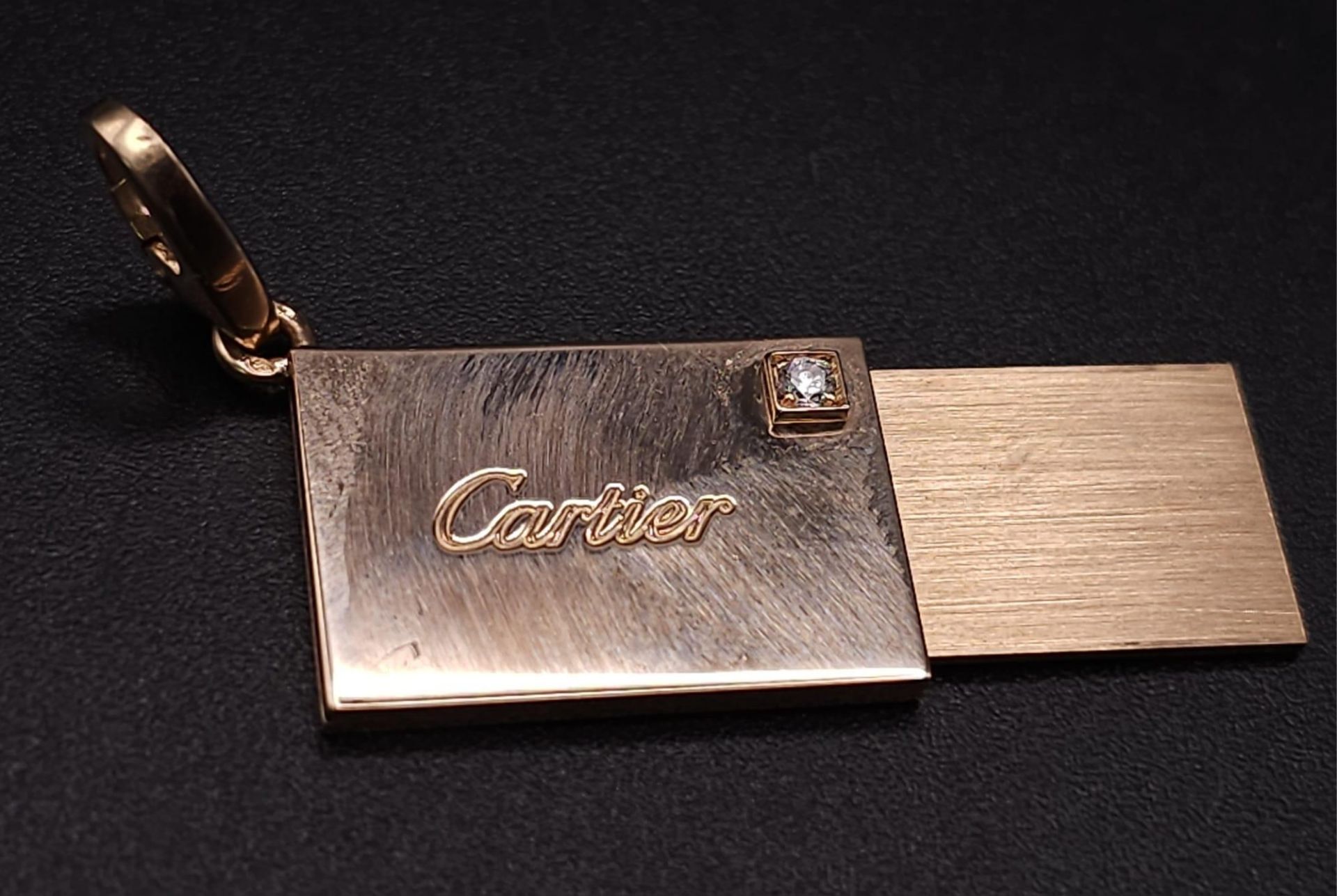 GENUINE CARTIER 18K ROSE GOLD, DIAMOND SET, ENVELOPE CHARM/PENDANT. SIZE: 2CM WIDE WEIGHT: 7.1G REF: - Bild 8 aus 11