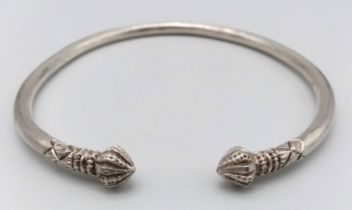 A Vintage Silver Arm Bangle. 78.7g weight.