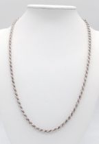 A HALLMARKED SILVER TWIST ROPE CHAIN . 13.5gms 48cms