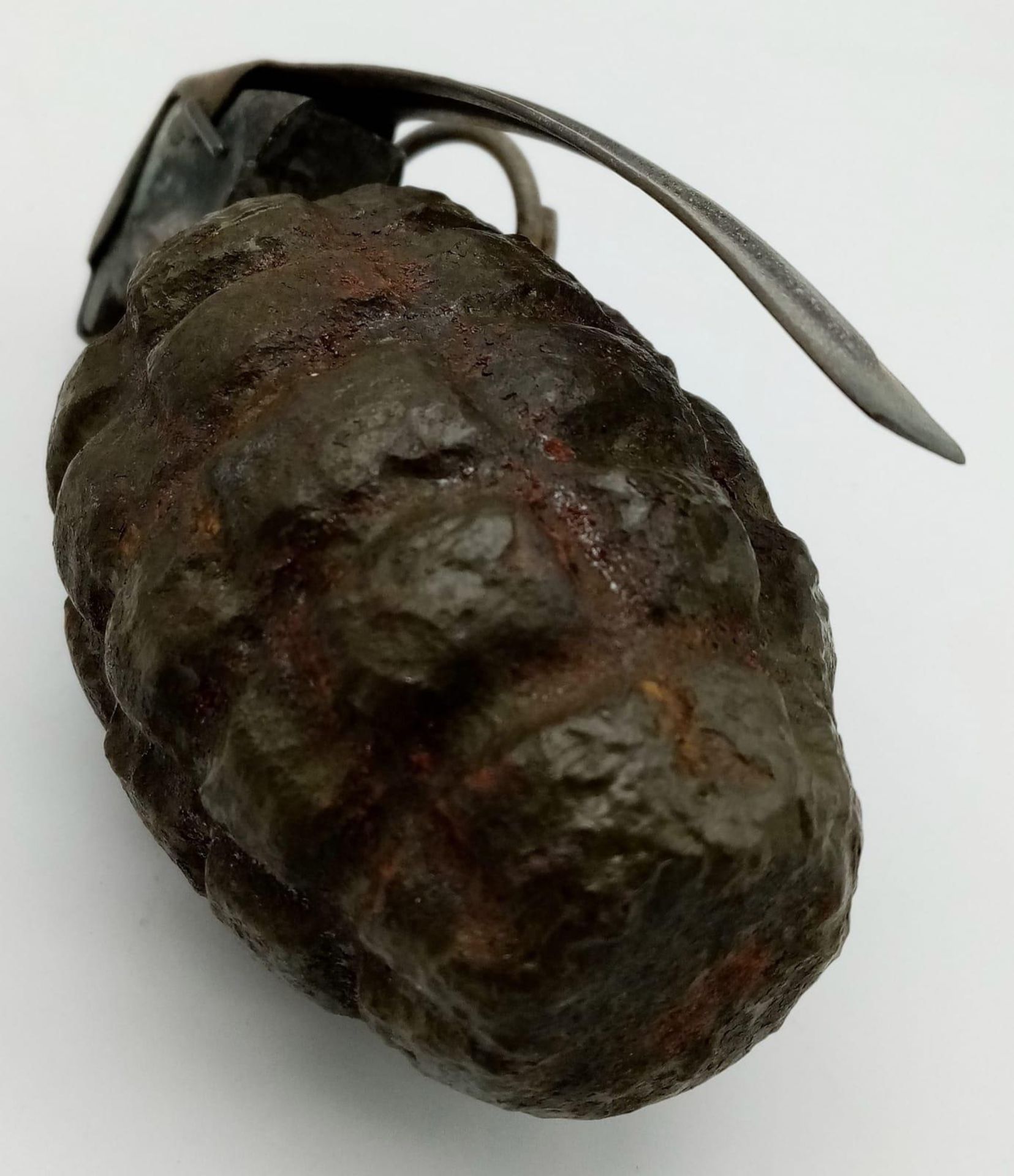 INERT WW2 US Pineapple Grenade. Dummy Fuze with spring and striker plate. International shipping - Bild 3 aus 3