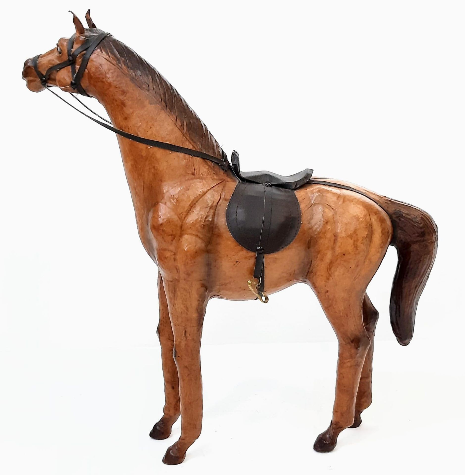 An impressive Liberty of London, Leather Horse Statue. Wonderful quality and superior - Bild 3 aus 5