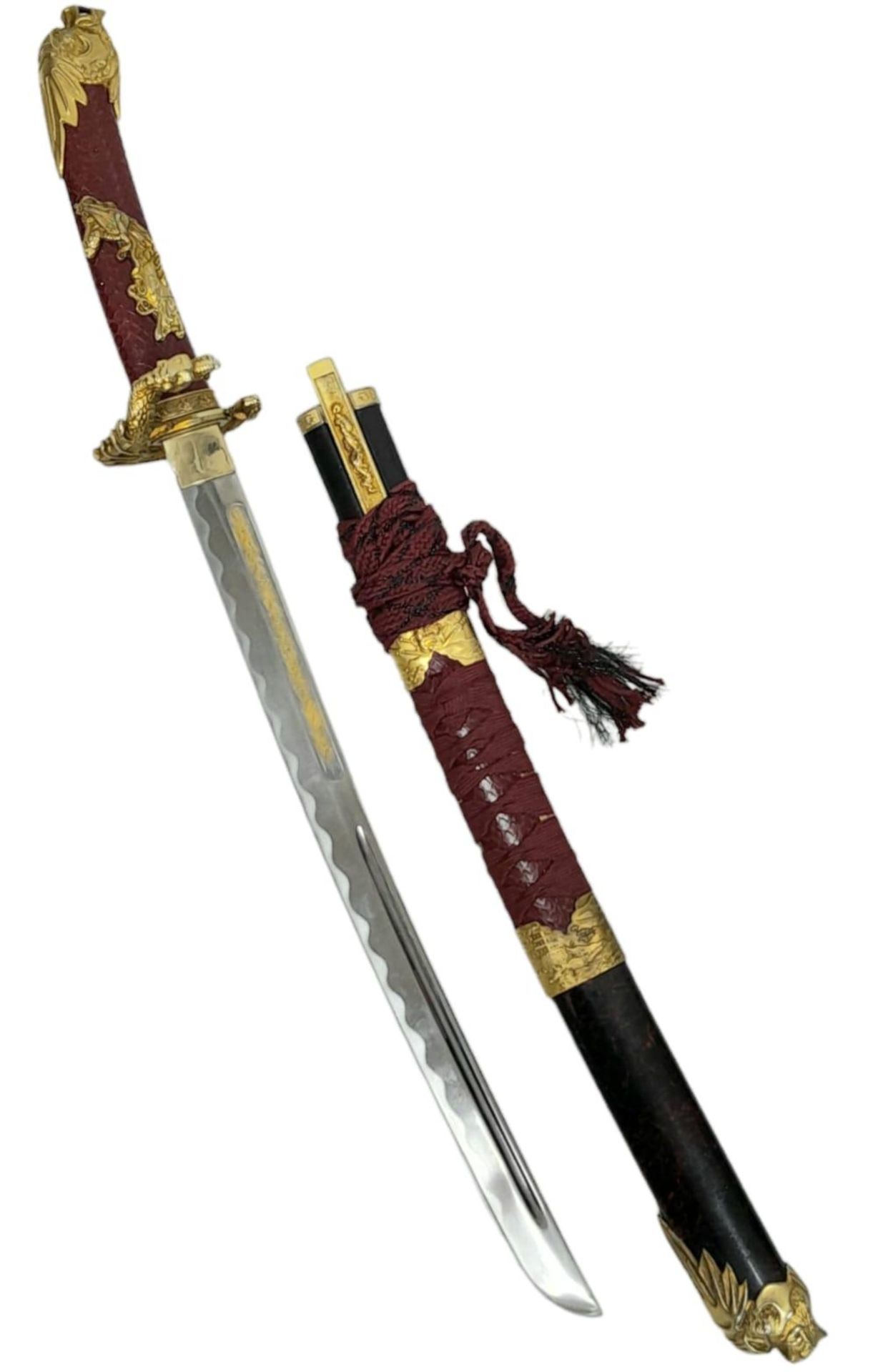 An Excellent Condition, Highly Decorative, Dragon Detail, Modern Display Wakazashi Sword. 72cn