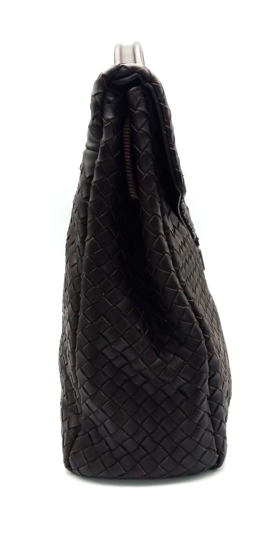 A Bottega Veneta Black Leather Briefcase. Leather intrecciato weave exterior with a large zipped - Image 3 of 7