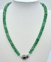 A 225ctw Emerald Gemstone Necklace with Emerald Clasp set in 925 Silver. 46cm length. Ref: CD-