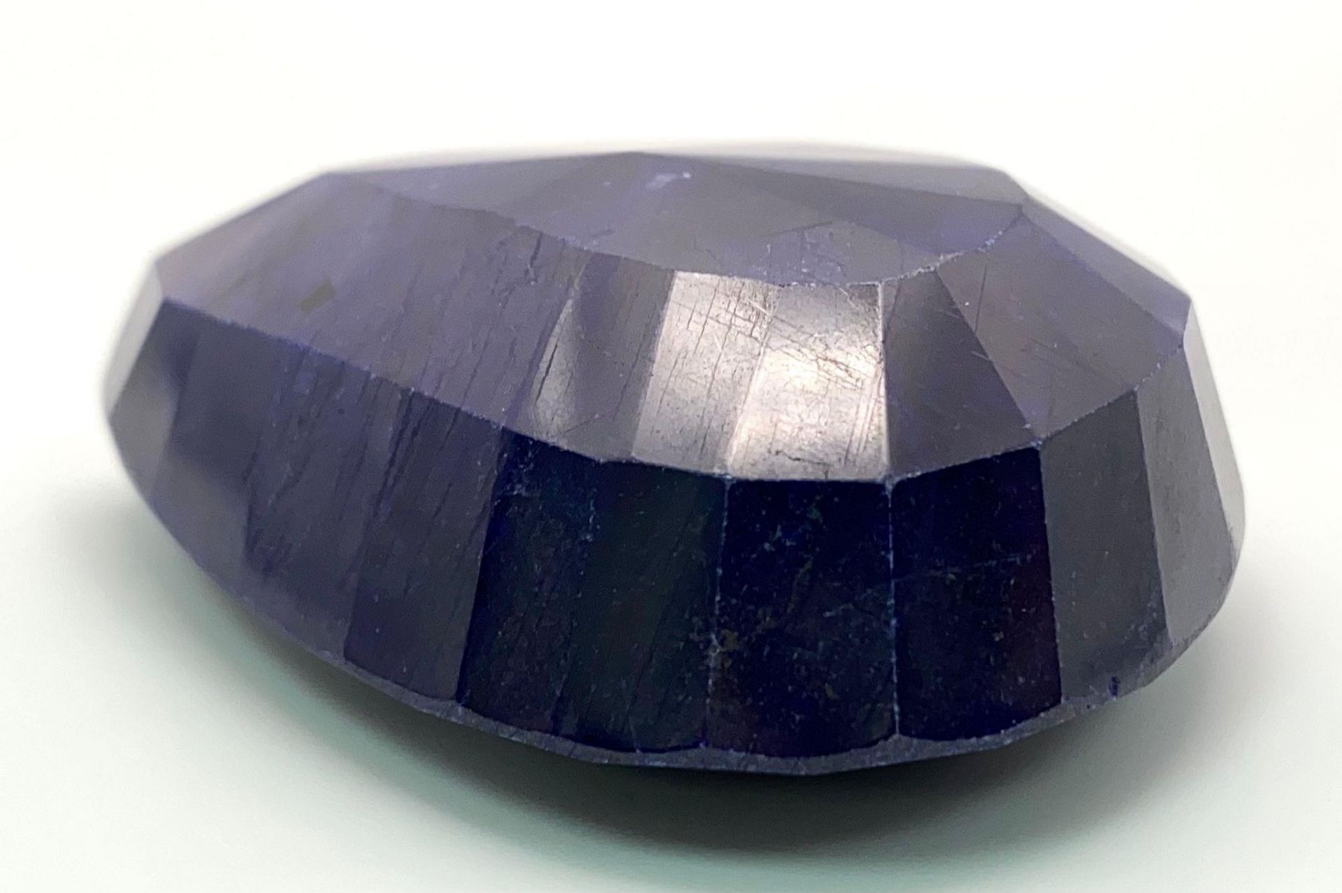 A 473.06ct Large Pear Shape Blue Sapphire Gemstone. Comes with the IGLI Certificate - Image 2 of 6