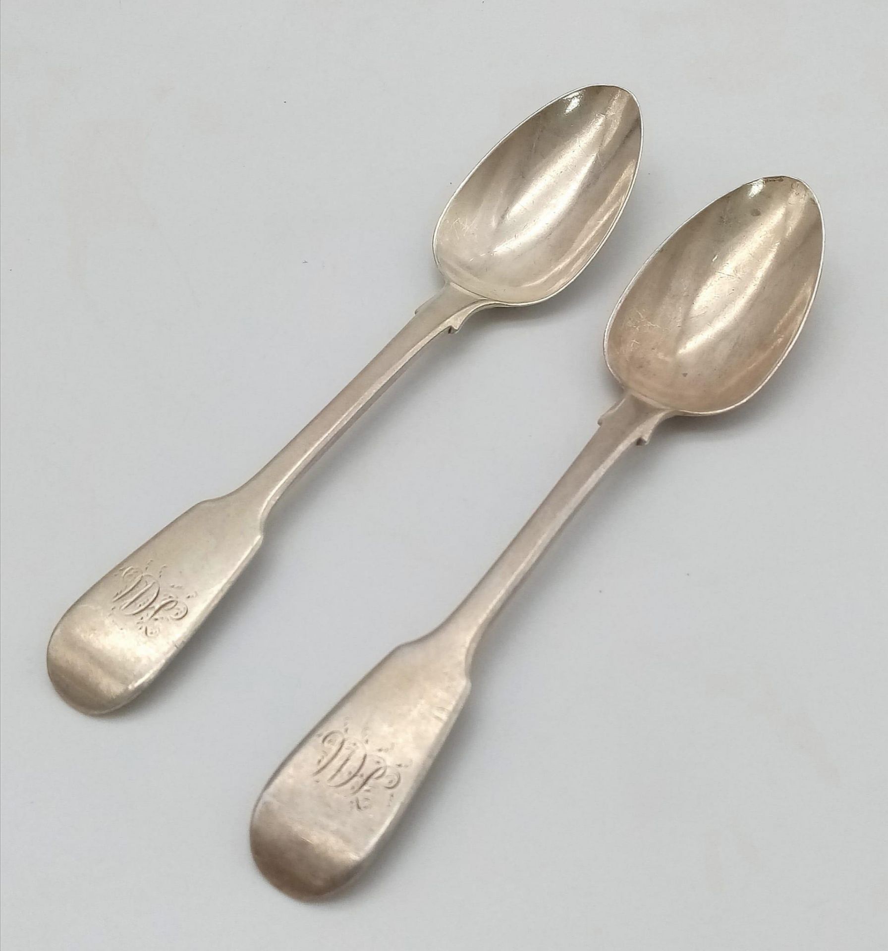 2X antique Georgian sterling silver spoons. Full hallmark London, 1836. Total weight 53.95G. Total