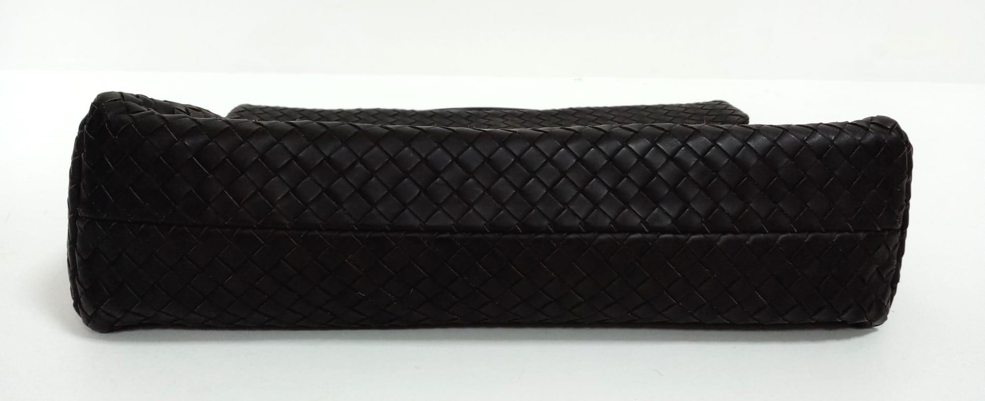 A Bottega Veneta Black Leather Briefcase. Leather intrecciato weave exterior with a large zipped - Image 5 of 7