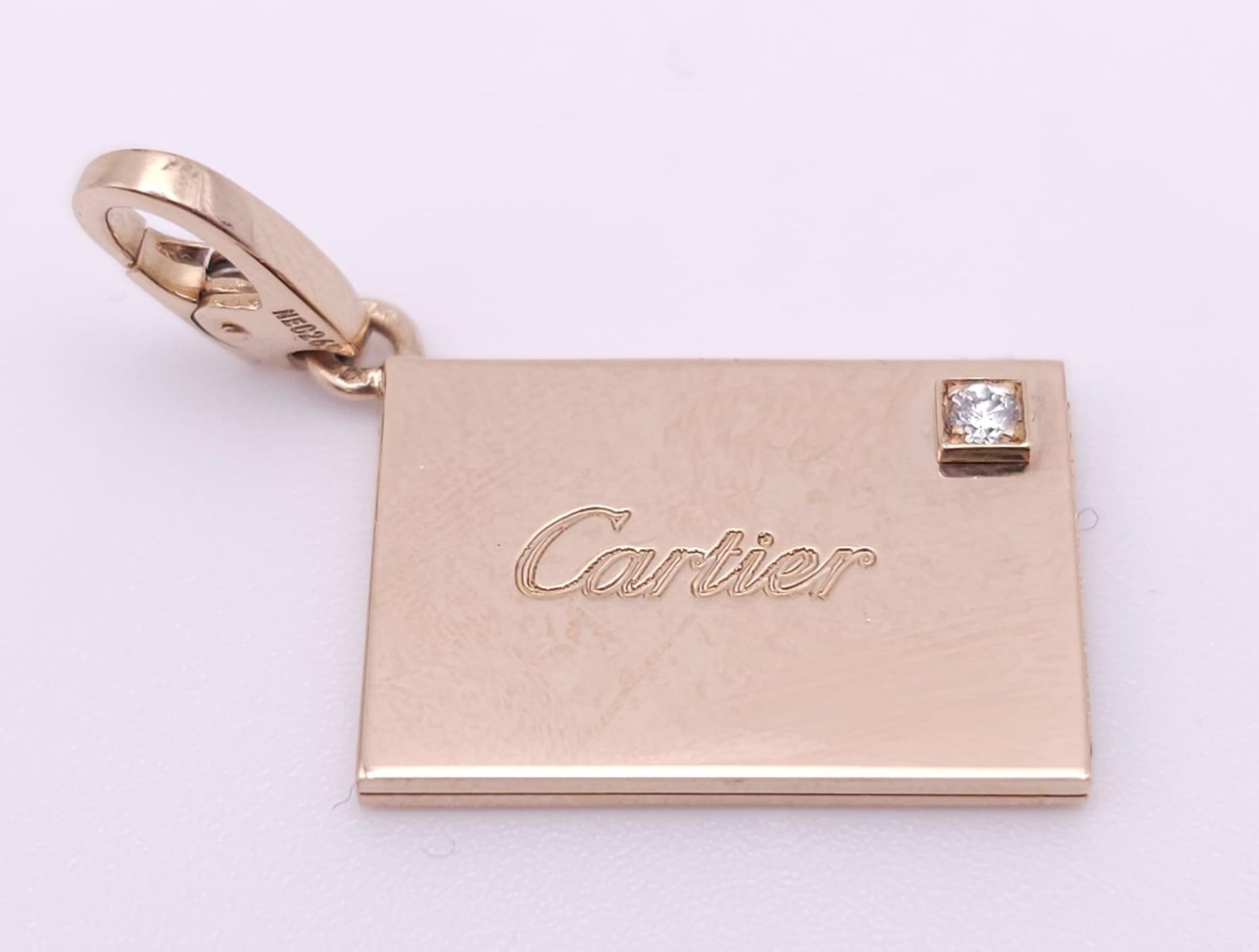 GENUINE CARTIER 18K ROSE GOLD, DIAMOND SET, ENVELOPE CHARM/PENDANT. SIZE: 2CM WIDE WEIGHT: 7.1G REF: - Bild 2 aus 11